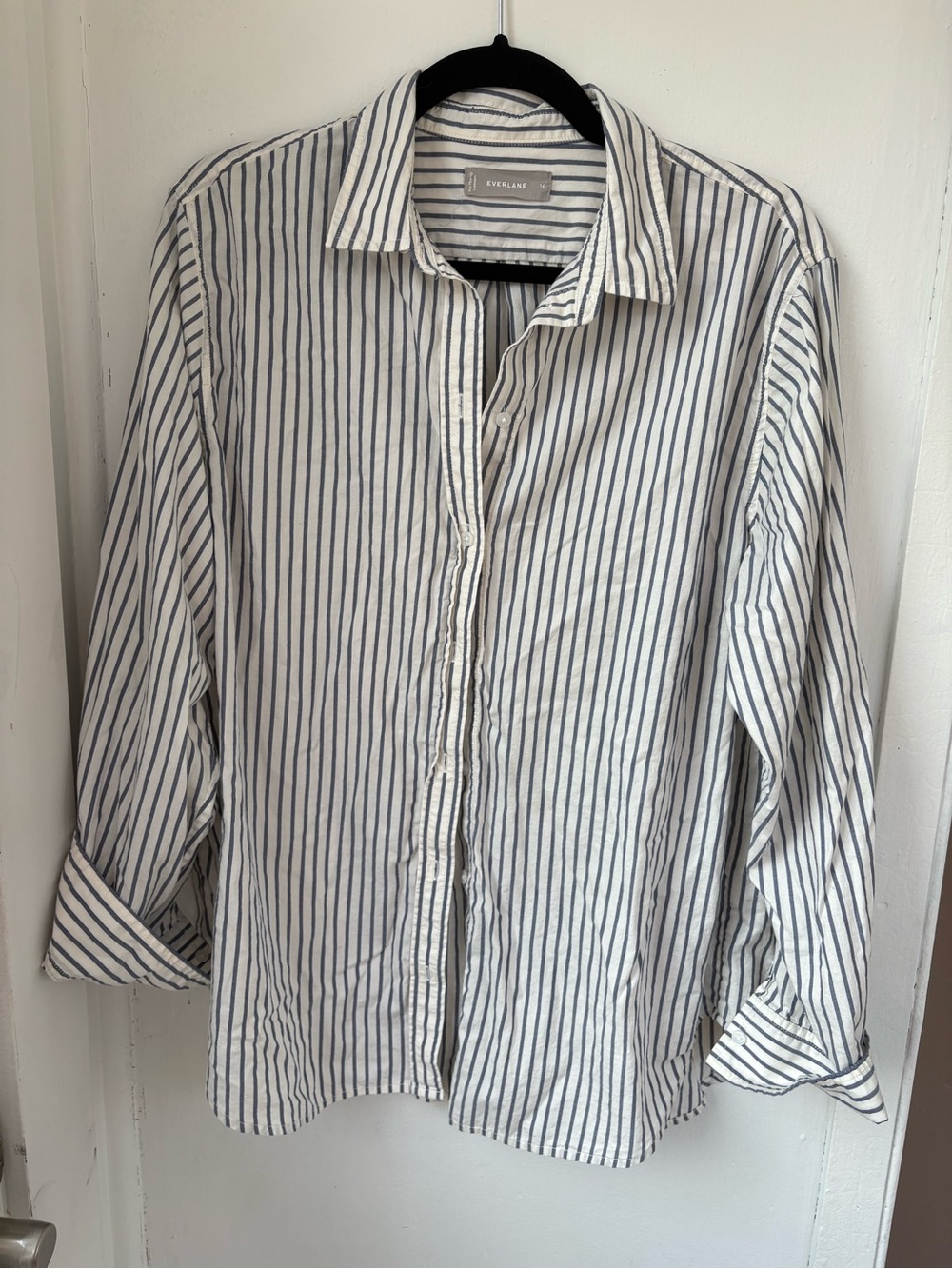 Everlane 100% cotton button-up pinstripe shirt